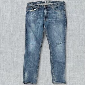 Men Distress Straight leg denim jeans in Blue